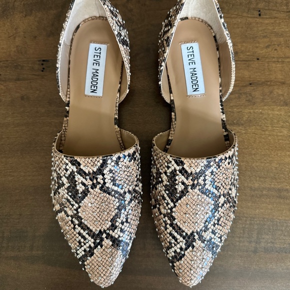 Steve Madden Talent D’orsay Flats Studded Pointed Toe Snake Print Tan Sz 8.5 NEW - Picture 3 of 8